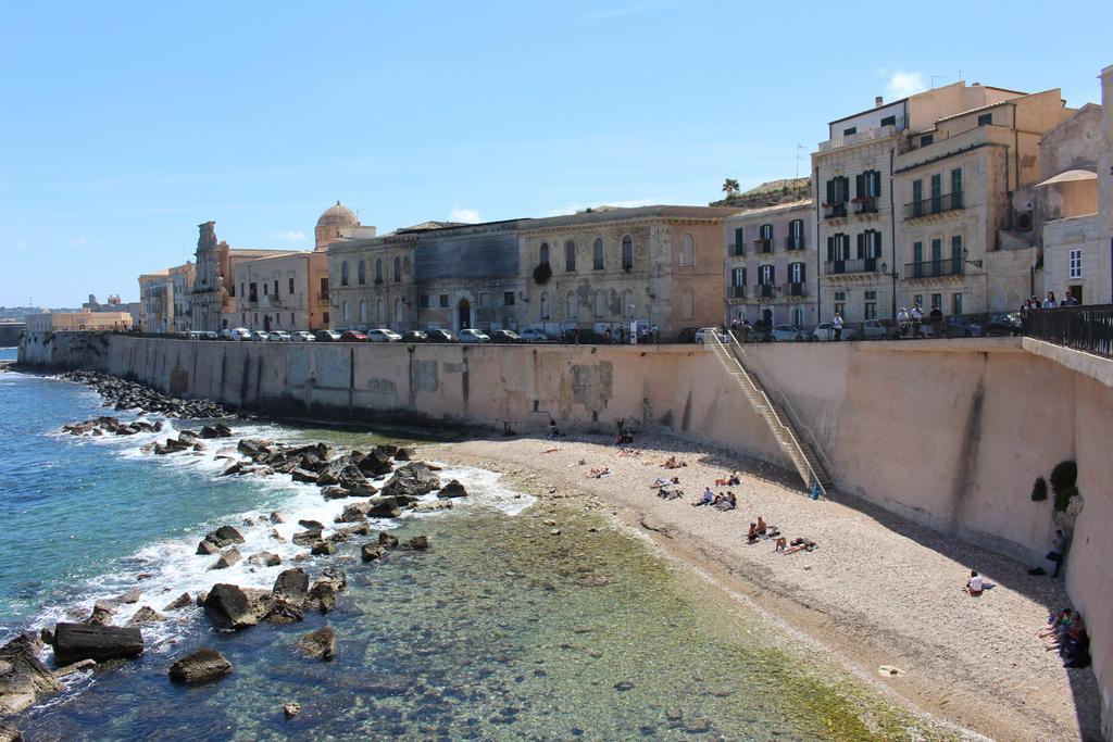 Appartement Dammuso Di Ponente Ortigia à Syracuse Extérieur photo