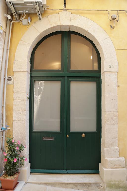 Appartement Dammuso Di Ponente Ortigia à Syracuse Extérieur photo